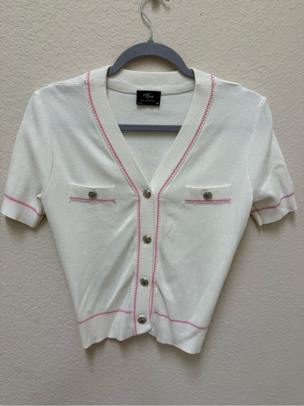 Cropped Cream V-Neck Cardigan with Pink Trim